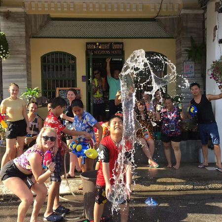 The Neighbors Hostel (Adults Only) Phuket Luaran gambar