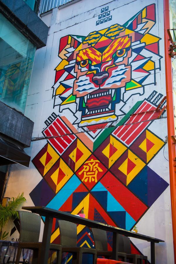 The Neighbors Hostel (Adults Only) Phuket Luaran gambar