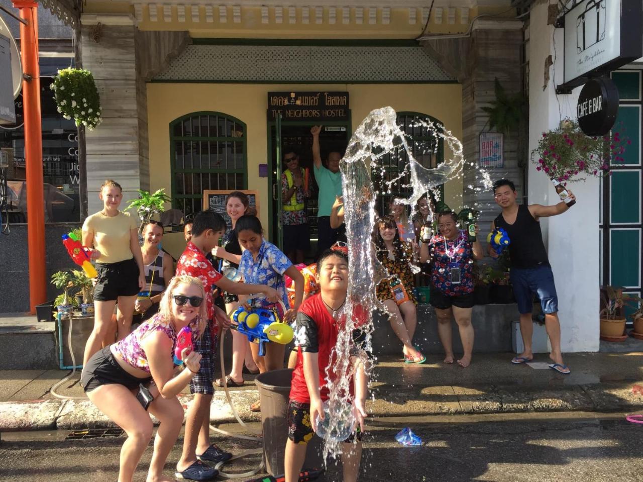 The Neighbors Hostel (Adults Only) Phuket Luaran gambar